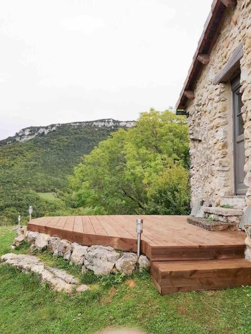 Charmante Bergerie En Drome A 500M D'Altitude Combovin Exterior photo